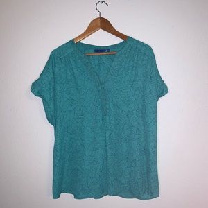 XXL Apt. 9 Blue Short Sleeve Floral Doodle Blouse